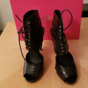 Shoedazzle Jaida size 9 worn one time